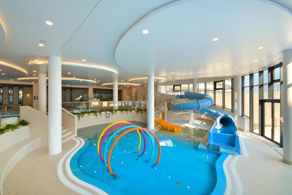 Aqua Polanki Bodnar Apartments كولوبرزيغ المظهر الخارجي الصورة